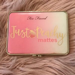 Gently used Too Faved eyeshadow palette